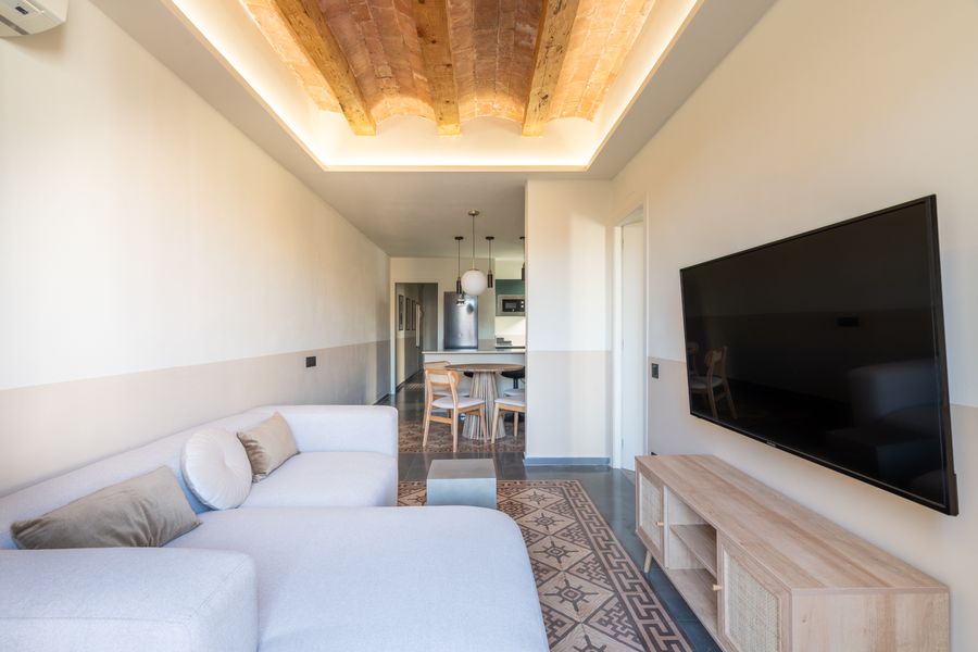 2-Bedroom 2-Bathroom Apartment - 435