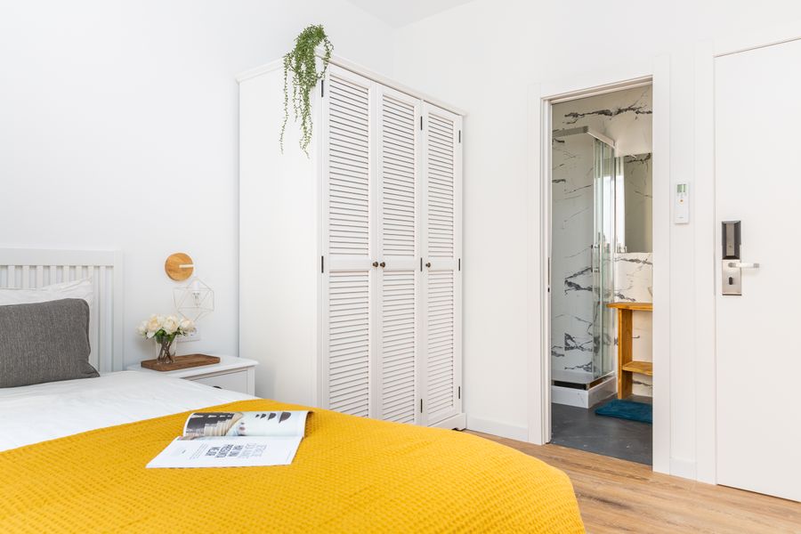 Superior Double Ensuite Room with Balcony - PRALB1