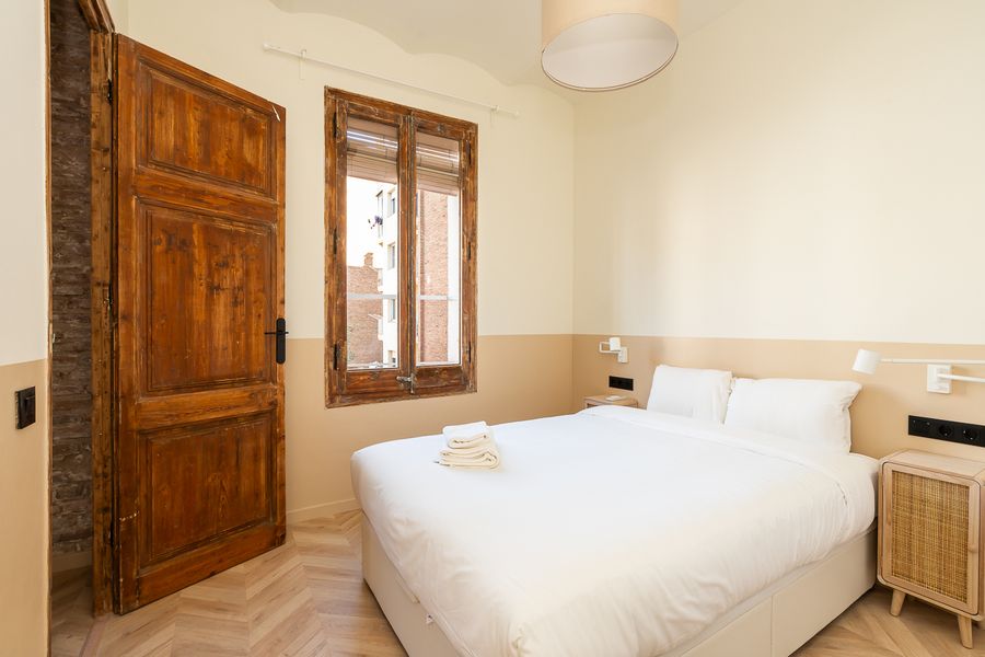 3-Bedroom 1-Bathroom Apartment - 214