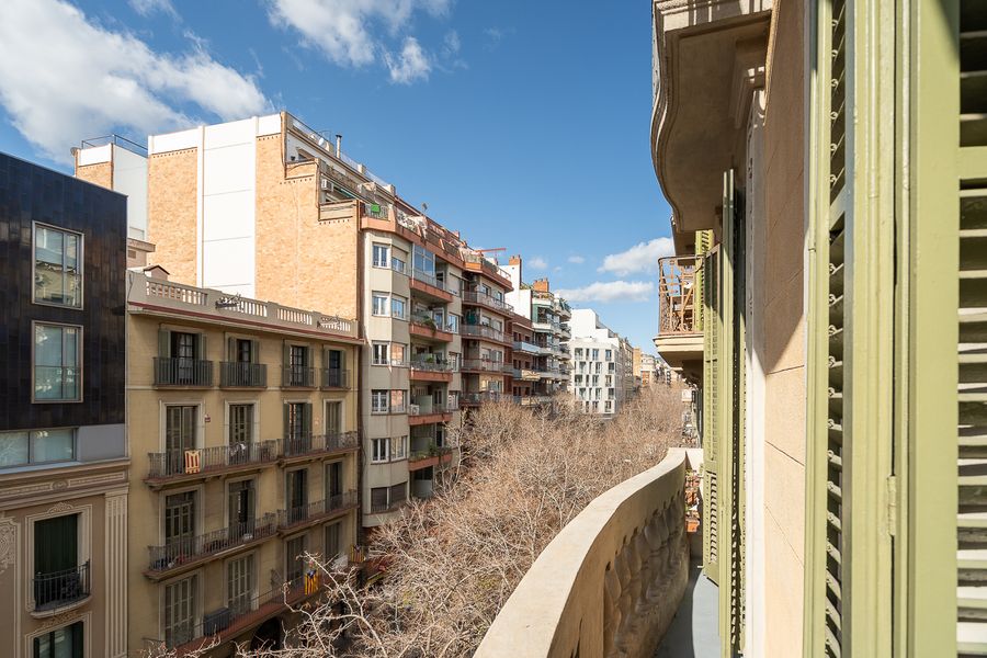 2-Bedroom 1-Bathroom Apartment - 324