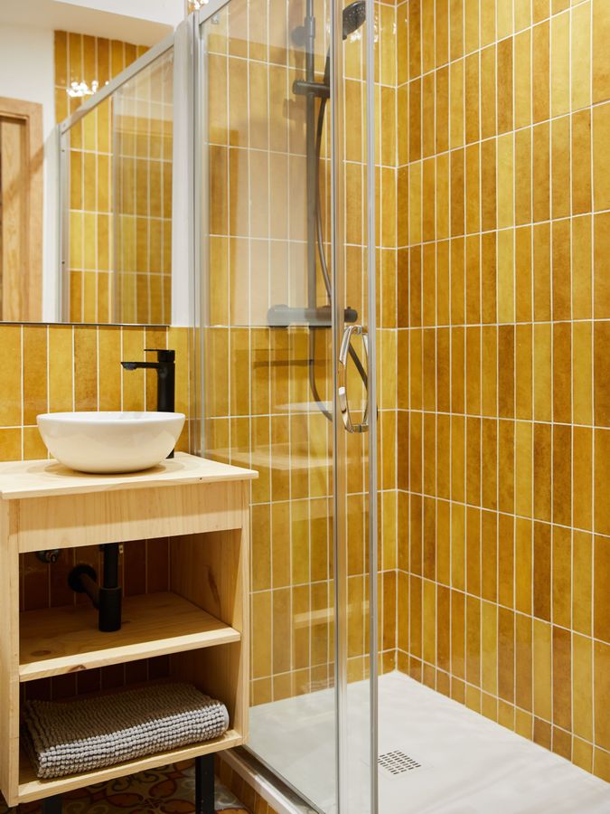3-Bedroom 2-Bathroom Apartment - PRAL11