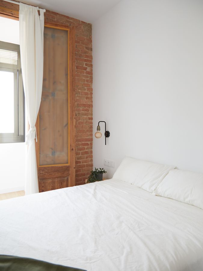 3-Bedroom 2-Bathroom Apartment - 425