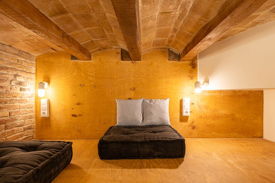3 Bedroom 2 Bathroom Apartment with Private Terrace - PRAL11
