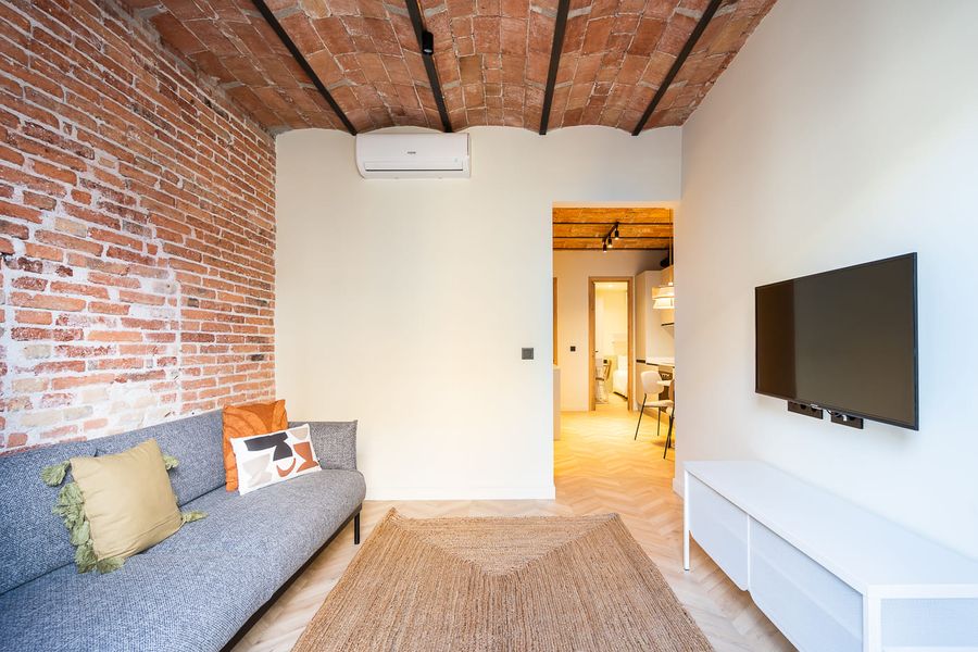 3-Bedroom 2-Bathroom Apartment - 225