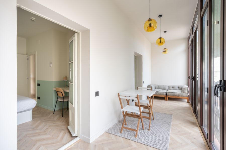 Superior Double Room with Shared Bathroom and Gallery - 42D5