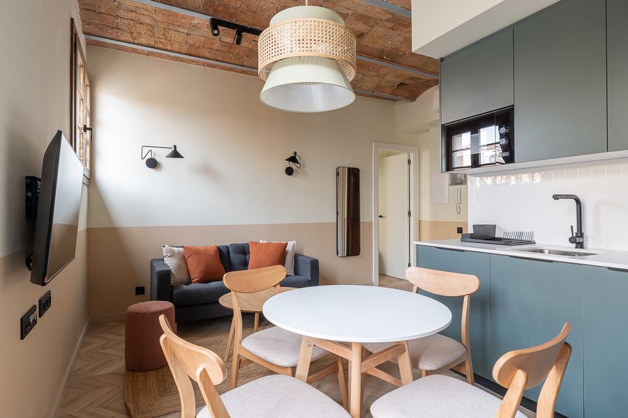 2-Bedroom 2-Bathroom Apartment - 253
