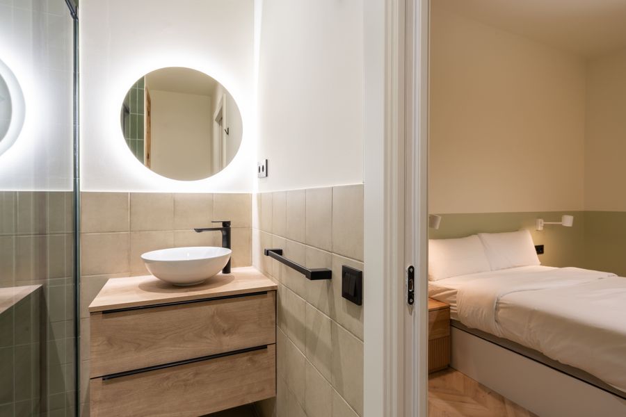 2-Bedroom 2-Bathroom Apartment - 123
