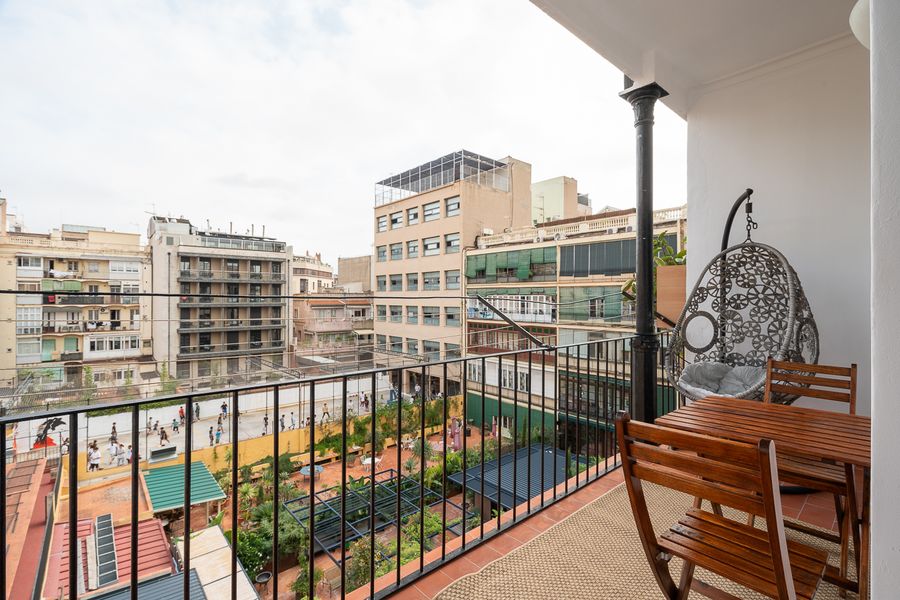 3-Bedroom 2-Bathroom Apartment - 324