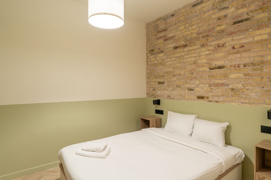 3-Bedroom 3-Bathroom Apartment - 223