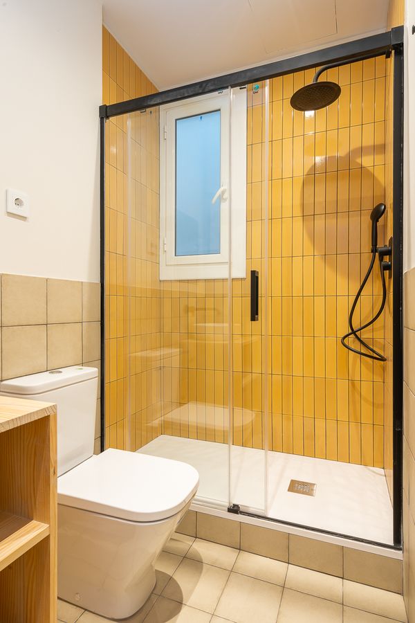 Premium Double Ensuite Room with Gallery - 22C3