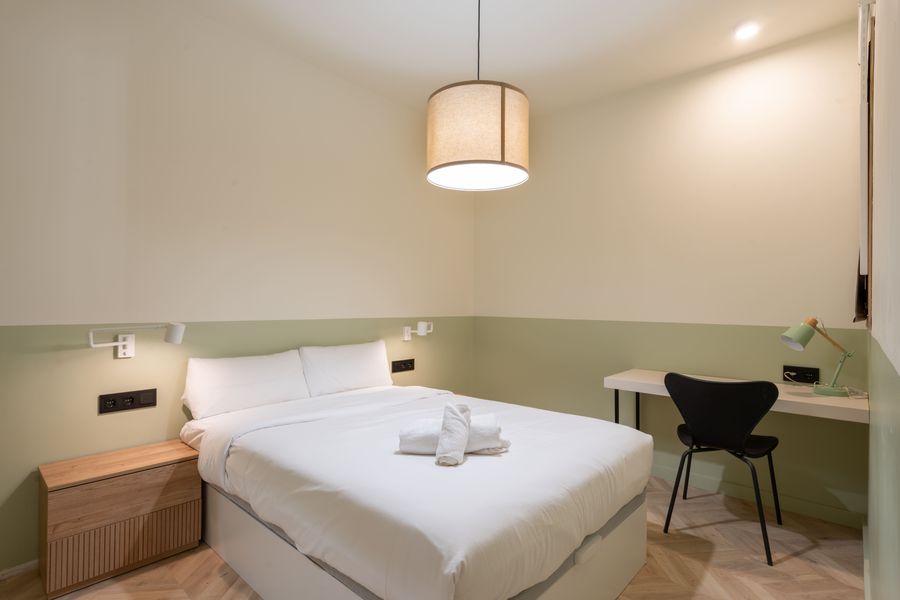 2-Bedroom 2-Bathroom Apartment - 123