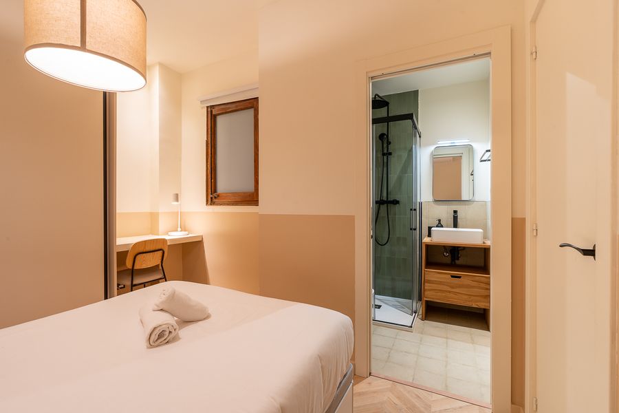 3-Bedroom 2-Bathroom Apartment - PRAL32