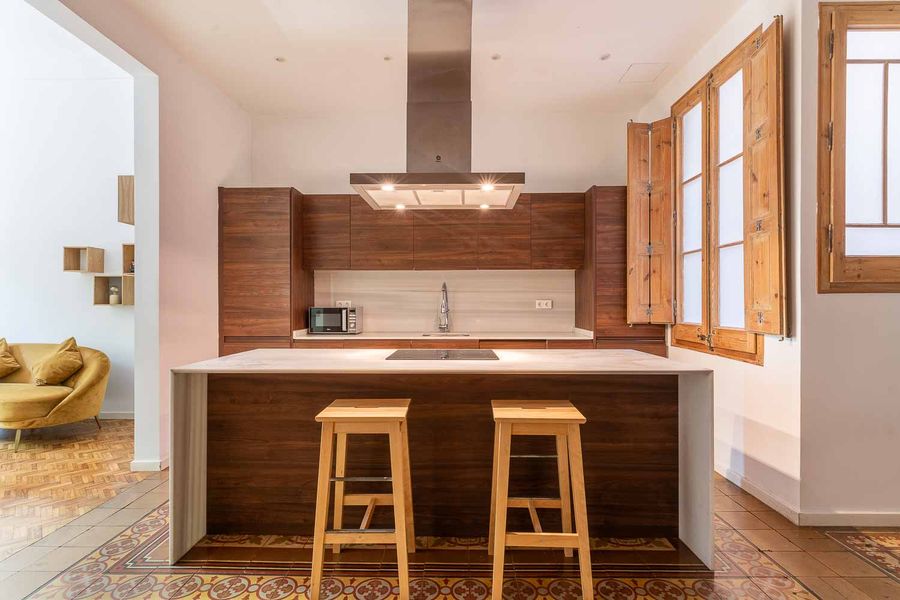 3-Bedroom  2-Bathroom Apartment with Terrace - PRAL11
