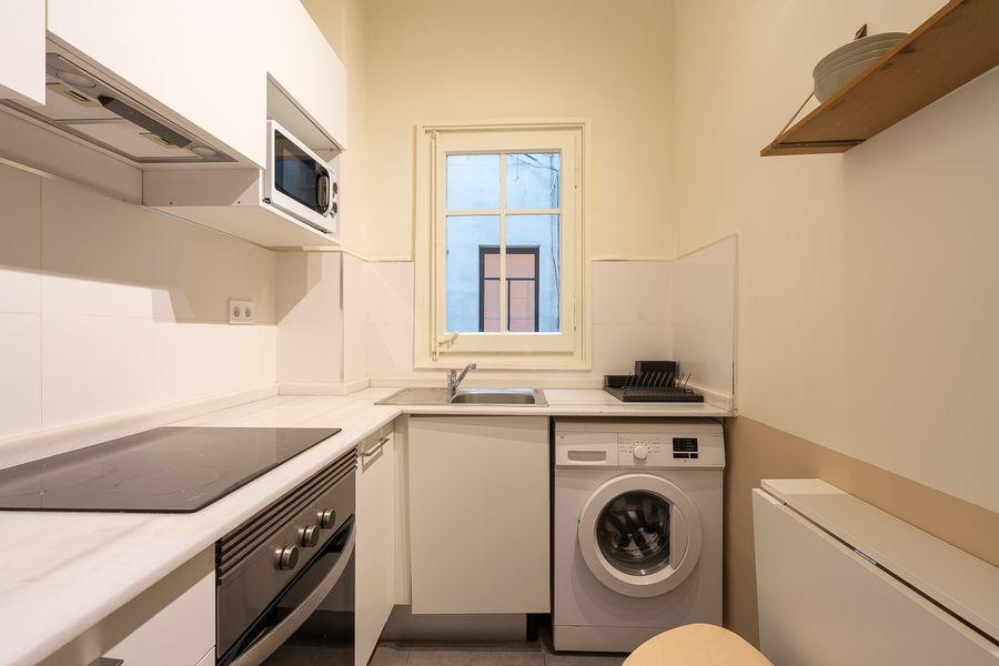 3-Bedroom 1-Bathroom Apartment - 234