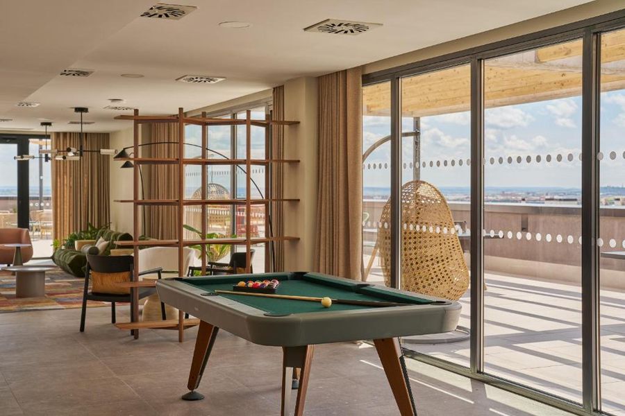 The Two Bedroom Rooftop