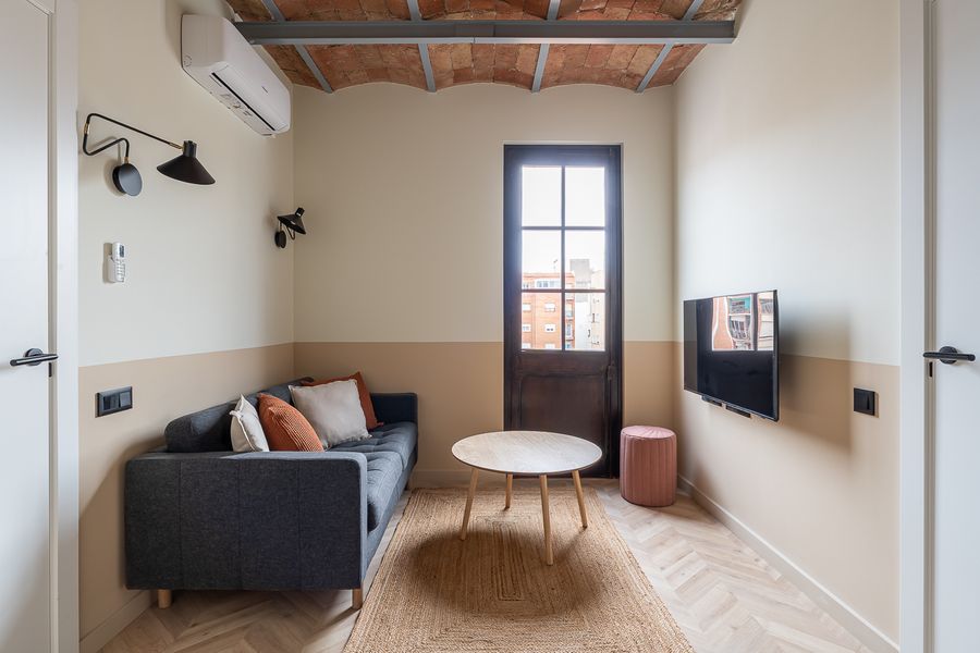 3-Bedroom 1-Bathroom Apartment - 546