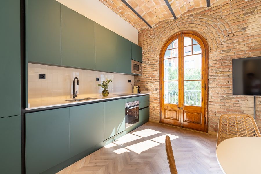 3-Bedroom 2-Bathroom Apartment - 123