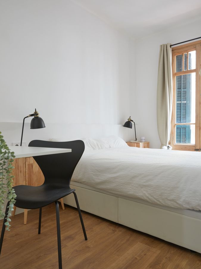 3-Bedroom 1-Bathroom Apartment - PRAL21
