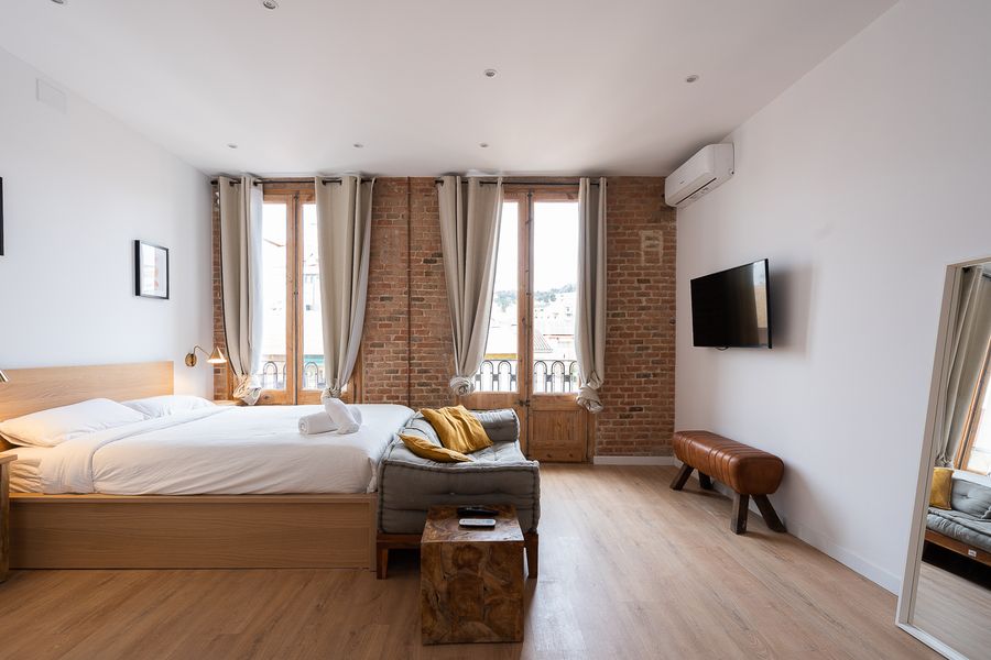Premium Double Ensuite Room with Balcony - 41A5