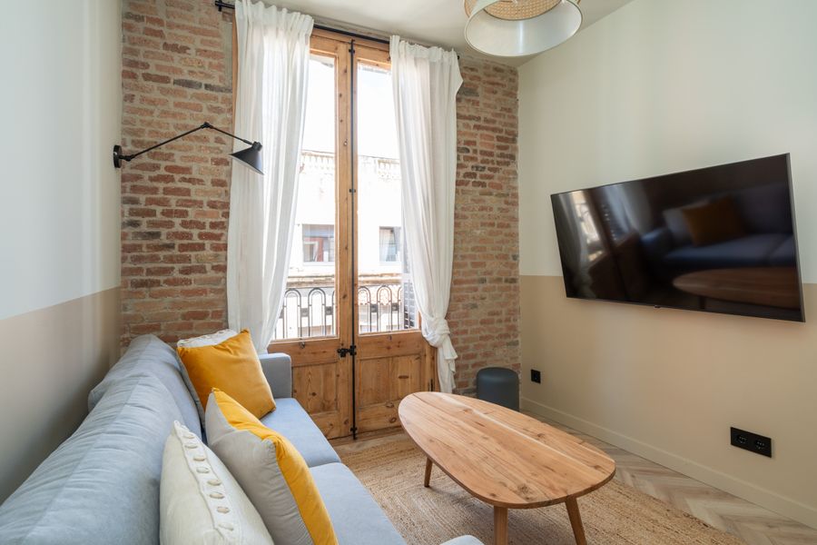 2-Bedroom 2-Bathroom Apartment - 212