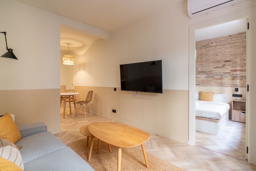 3-Bedroom 3-Bathroom Apartment - PRAL21