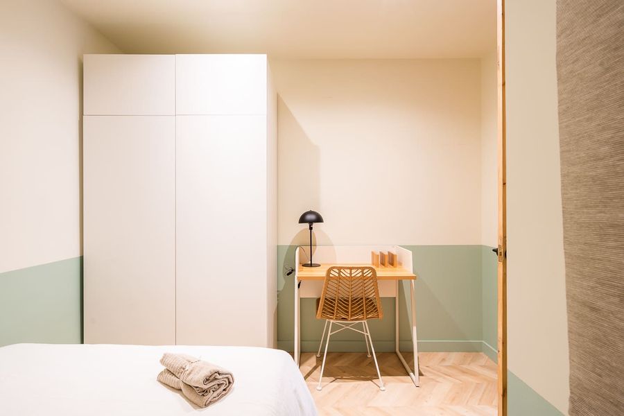 3-Bedroom 2-Bathroom Apartment - 225