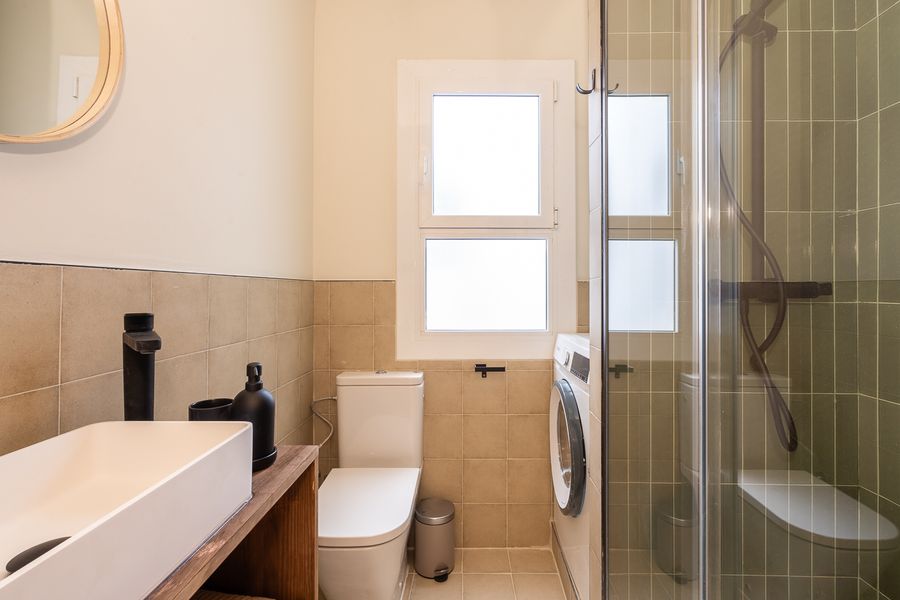3-Bedroom 1-Bathroom Apartment - 426