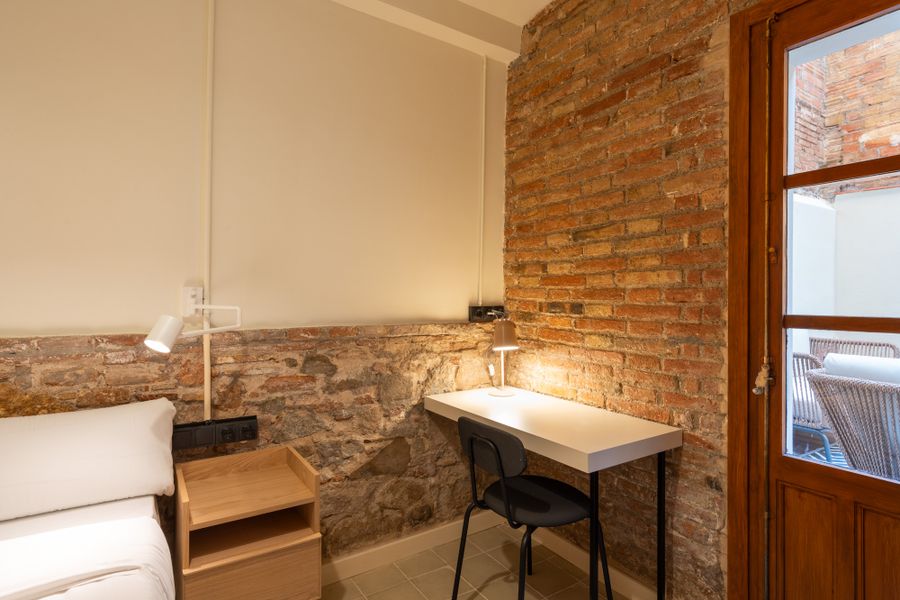 1-Bedroom Apartment with Terrace - PB10