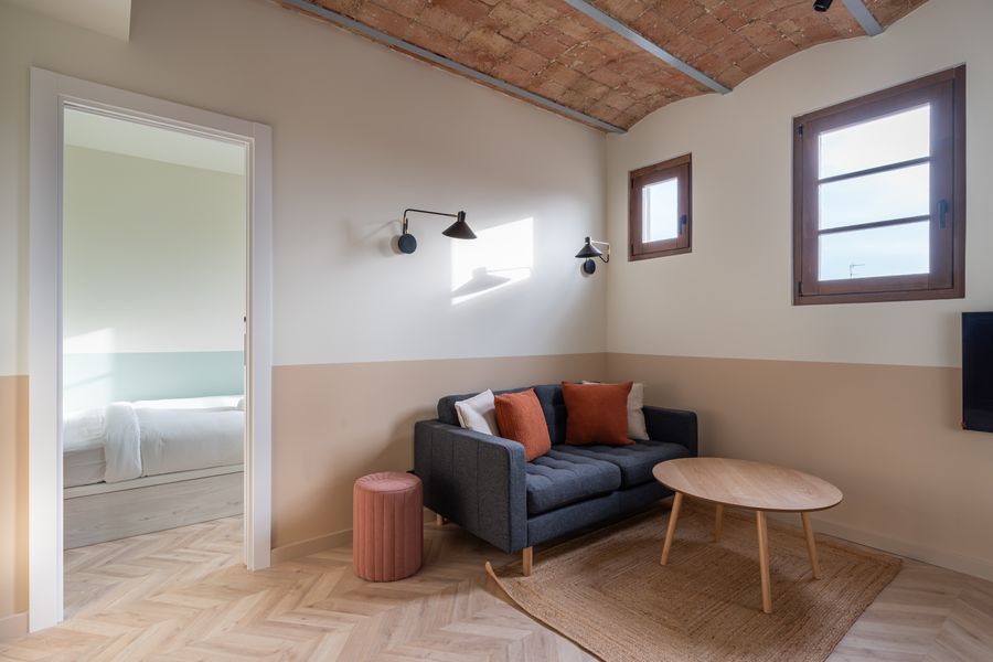 2-Bedroom 2-Bathroom Apartment - 525