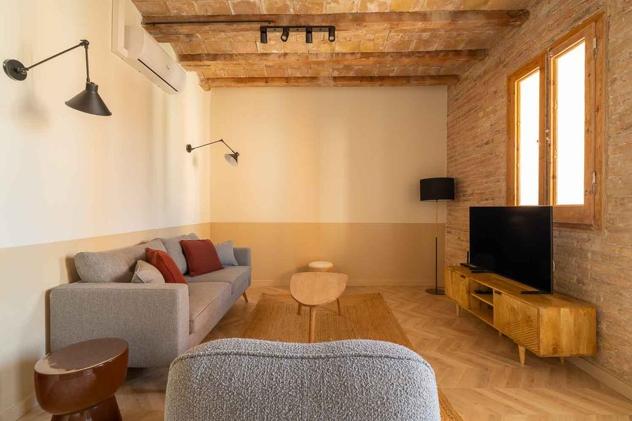Standar with Private Bathroom - 41C5