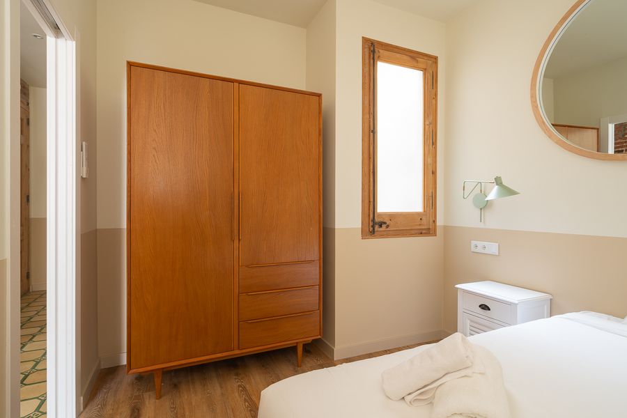2-Bedroom 1-Bathroom Apartment - 324