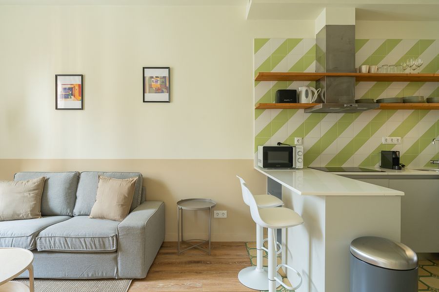 2-Bedroom 1-Bathroom Apartment - 425
