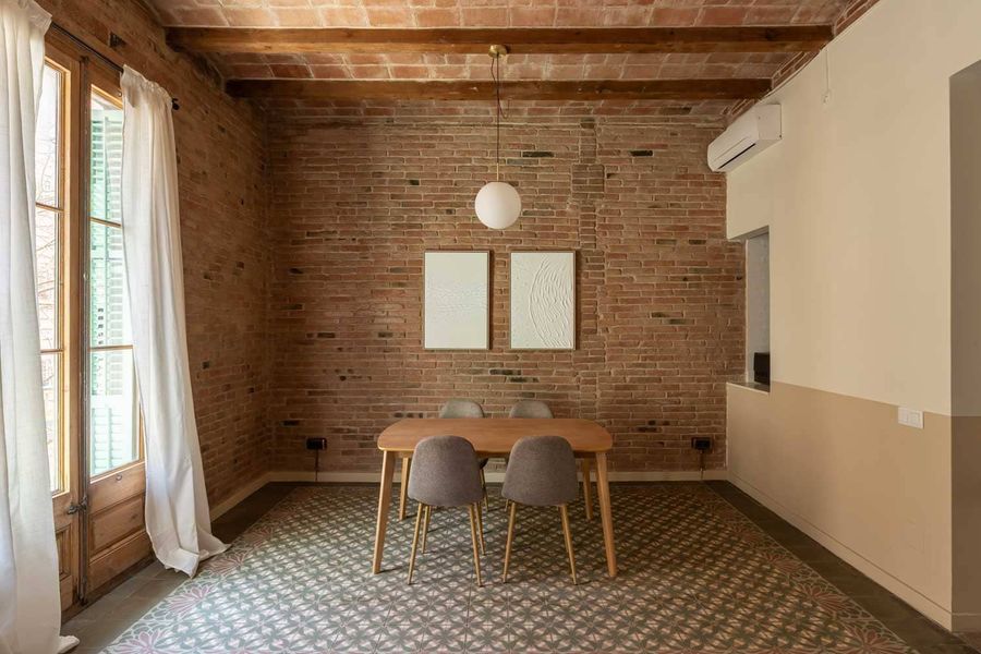3-Bedroom 2-Bathroom Apartment - 111