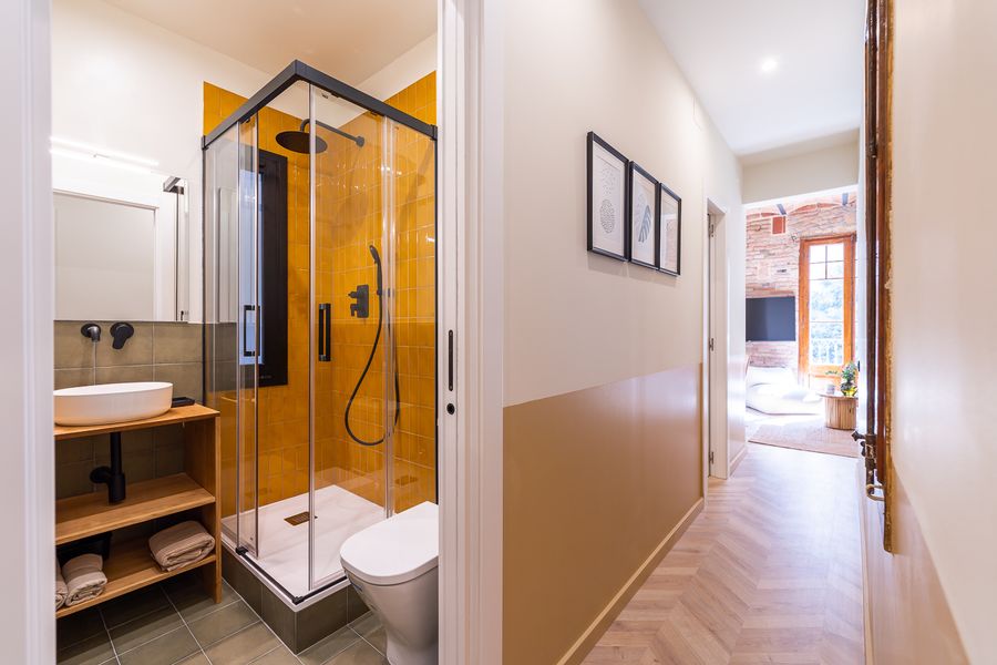 3-Bedroom 2-Bathroom Apartment - 123