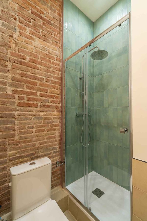 2-Bedroom 2-Bathroom Apartment - 122