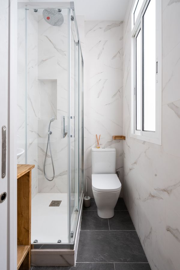Premium Double Ensuite Room with Gallery - PRAL1B1