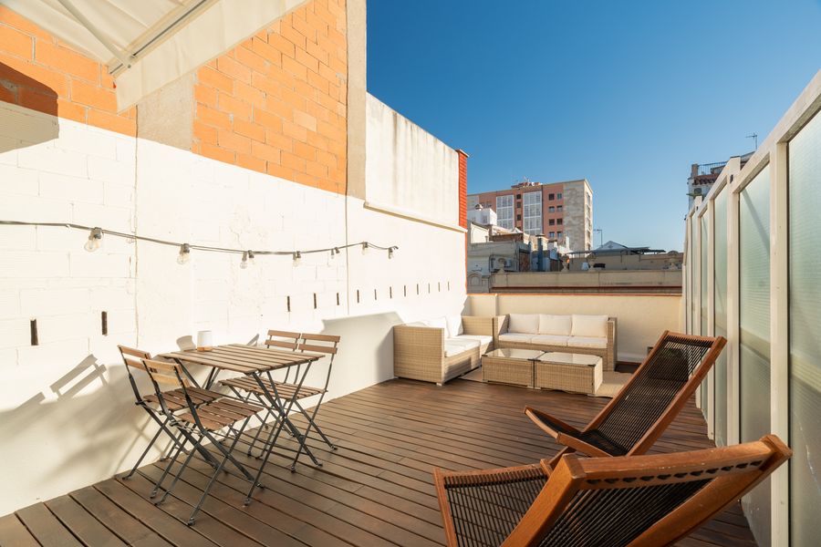 1-Bedroom Penthouse with Terrace - 516