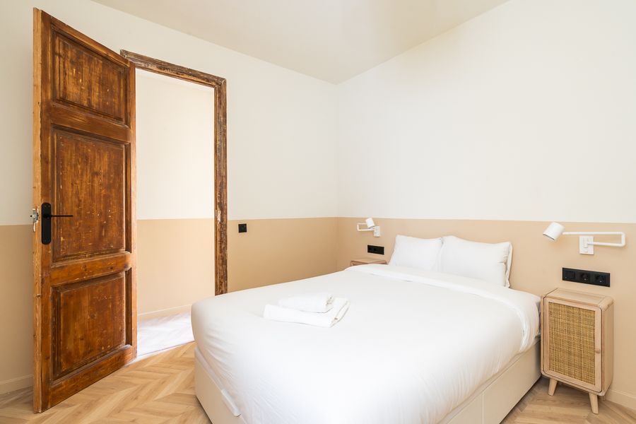 3-Bedroom 1-Bathroom Apartment - 214