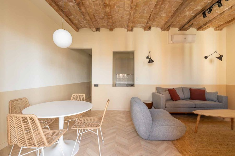 Standar with Private Bathroom - 41C5