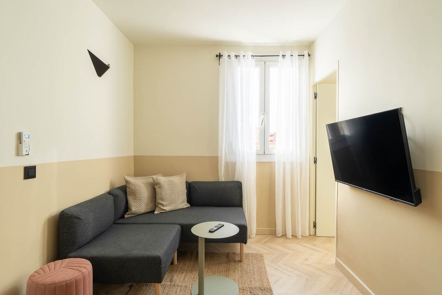 1-Bedroom Apartment - 425