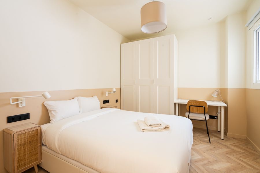 3-Bedroom 1-Bathroom Apartment - 214