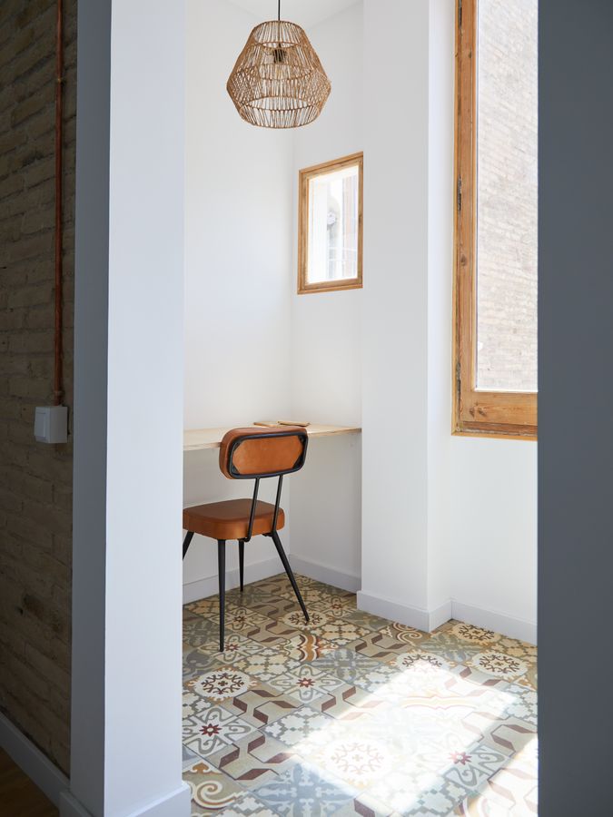 Essential Single Room with Private Bathroom - 32D4