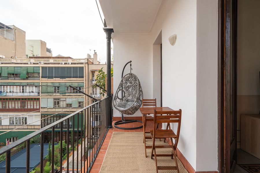 3-Bedroom 2-Bathroom Apartment - 324