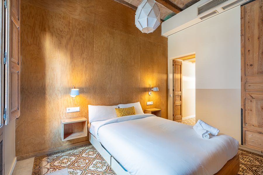3 Bedroom 2 Bathroom Apartment with Private Terrace - PRAL11