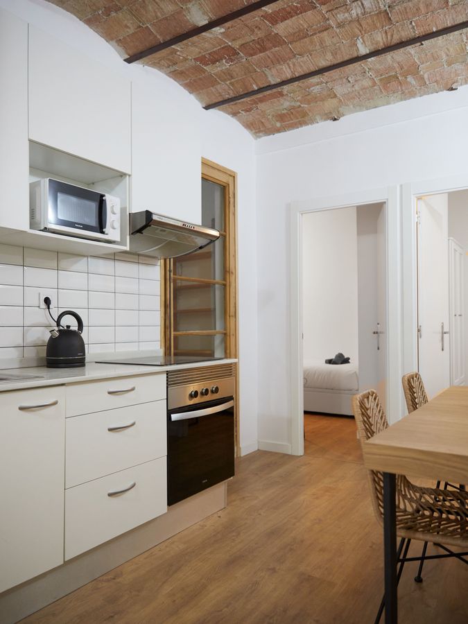 3-Bedroom 1-Bathroom Apartment - PRAL21