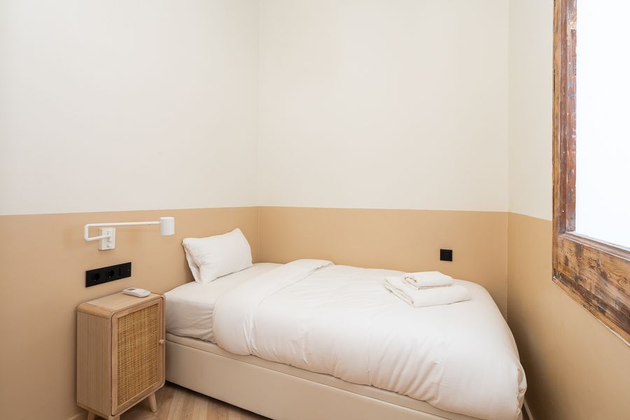 3-Bedroom 1-Bathroom Apartment - 214