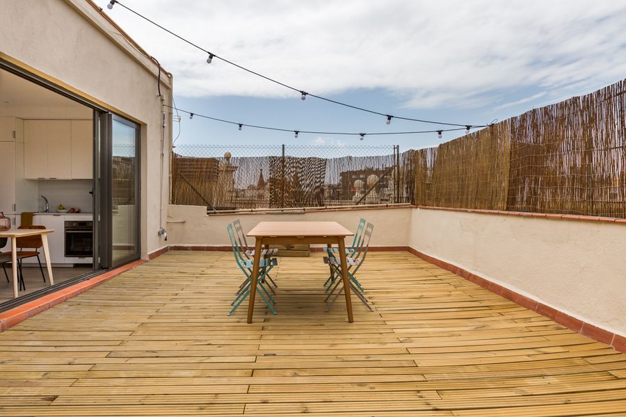 1-Bedroom Penthouse with Terrace - 516