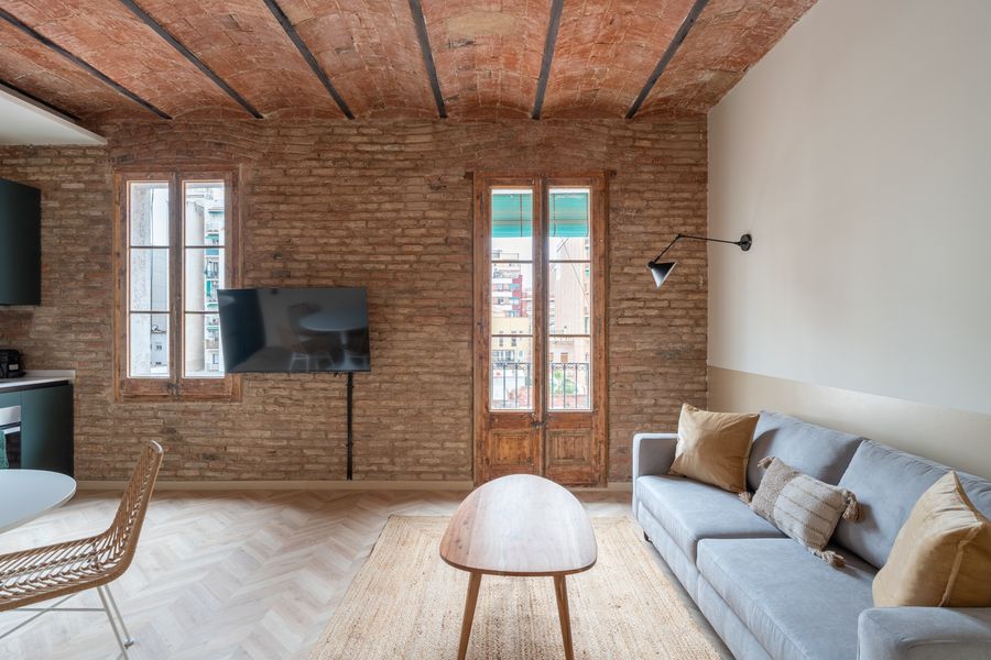 3-Bedroom 2-Bathroom Apartment - 244
