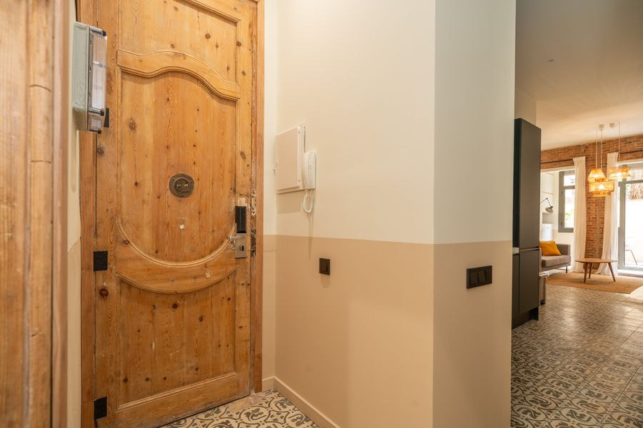 1-Bedroom Apartment with Terrace - PB20