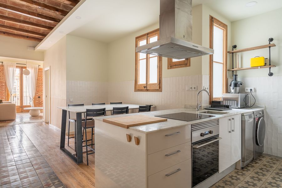 3-Bedroom 2-Bathroom Apartment - 324